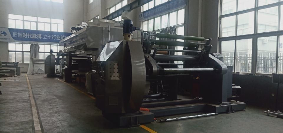 Gorący powietrze IR suszenie sterowanie komputerowe Laminating Film Machine dla 1350mm Max. szerokość sieci