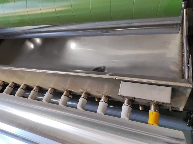Konsekwentne powłoki woskowe Maszyna do powłoki papieru hamburgerowego o dużej prędkości do produkcji
