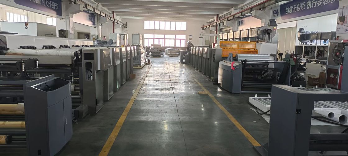 Maszyna do druku flexo z atramentu wodnego lub atramentu UV do materiałów papierowych 240 m/min