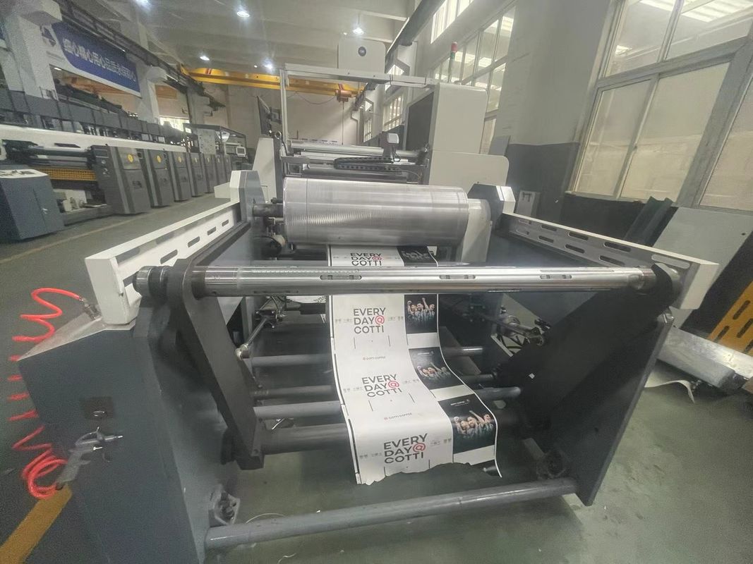 System przewodnika internetowego Maszyna do druku flexo typu rękaw z automatycznym ładowaniem i rozładunkiem