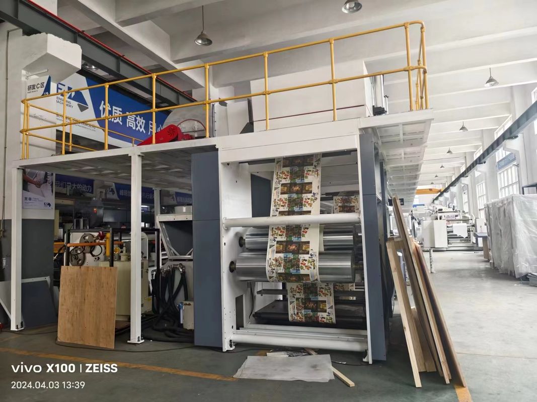 Maszyna do powlekania papieru z płytami podwójnymi o średnicy 2400 mm, maszyna do powlekania papieru powleczonego Producent w Chinach o wysokiej wydajności
