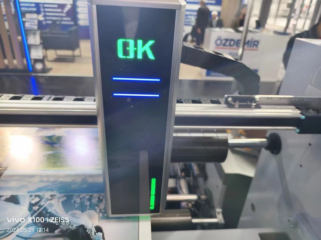 Maszyna do druku UV Servo Flexo 1350mm Puchary papierowe z rolką do rolki Nowa kondycja Drukarka do druku kart