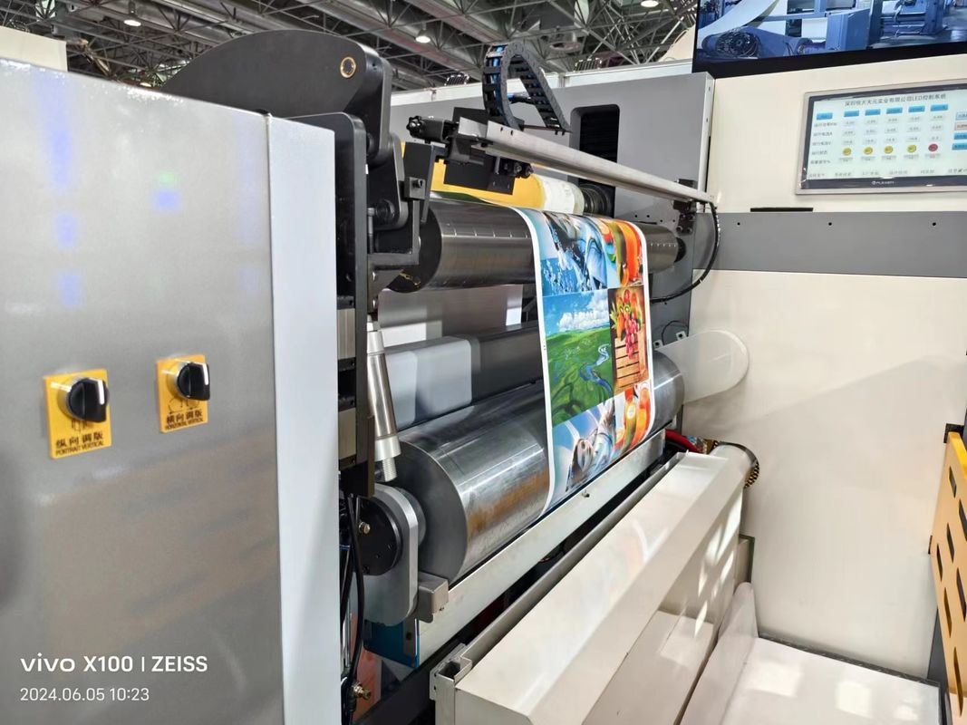 Maszyna do druku 4 kolorowego Flexo Roll To Roll Flexographic Printing Machine w przystępnej cenie